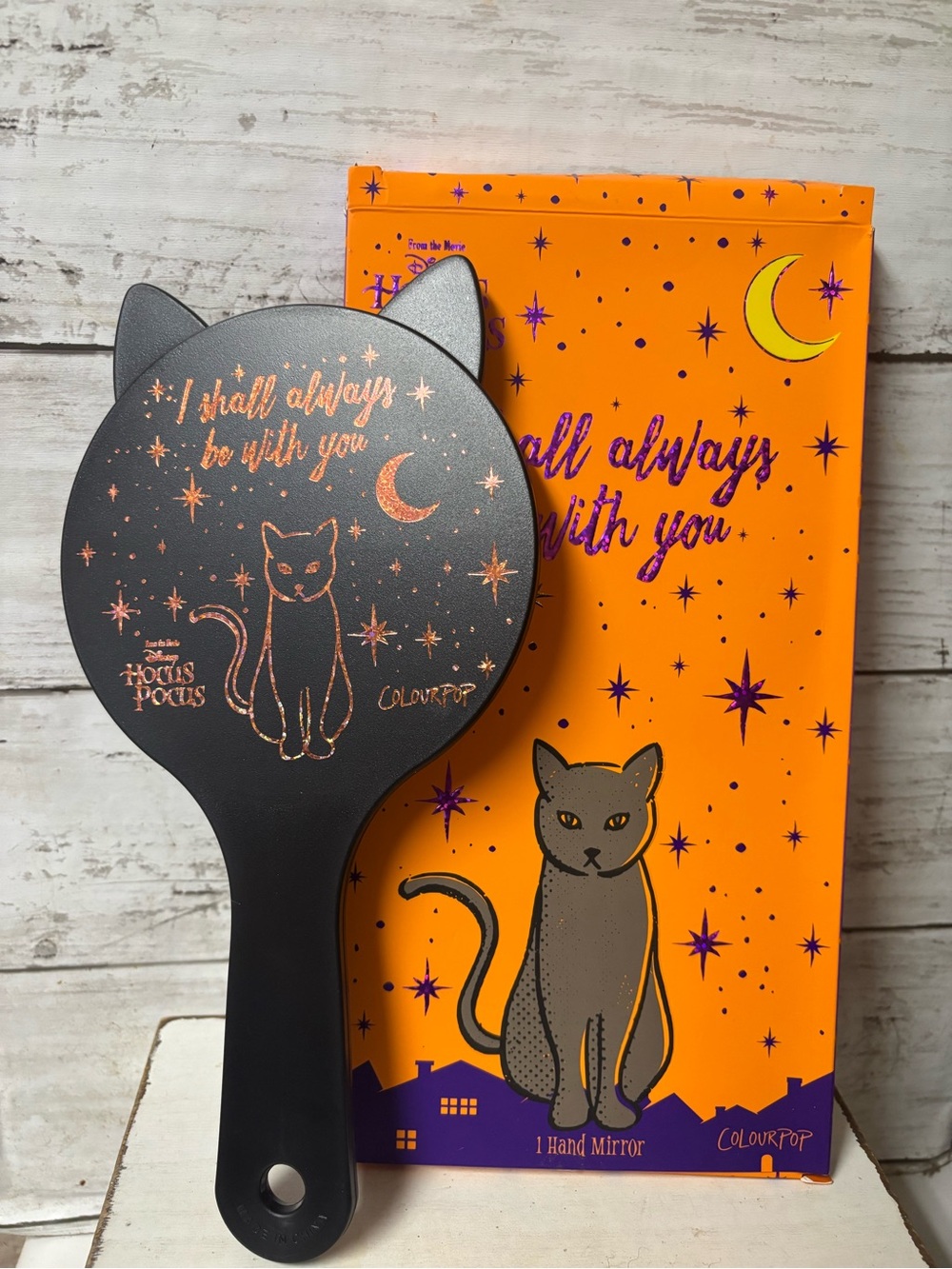 Colourpop x hocus pocus binx cat mirror